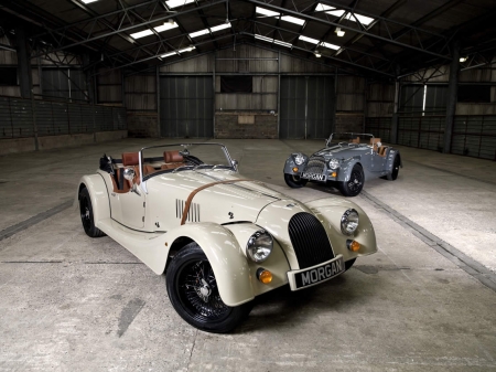 2010_Morgan_Roadster_V6_Sport.jpg
