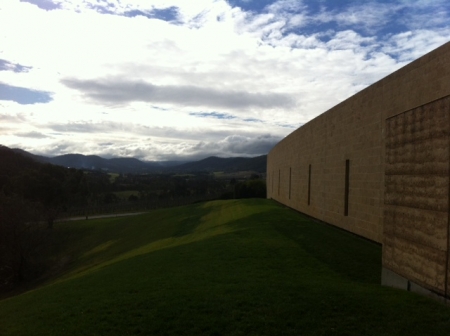 Tarawarra Winery2.JPG