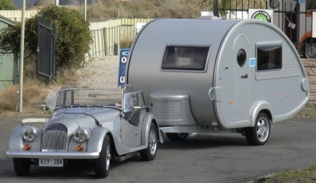 mog_caravan.jpg