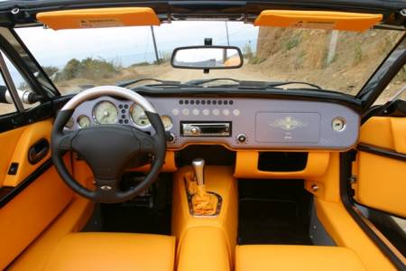 Morgan Aero 8 Interior Series 3.jpg
