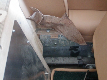 02bolt-panel.JPG