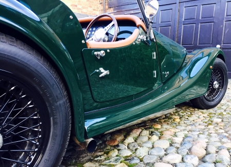Morgan-44Sport-2011-red-090916 (3).jpg