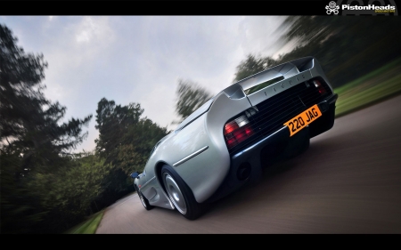 xj220wide.jpg