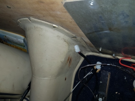 Burn marks rear tunnel.jpg