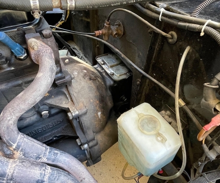 Gearbox filler plug overview.jpg