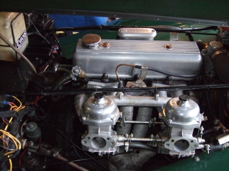 engine bay 6.JPG
