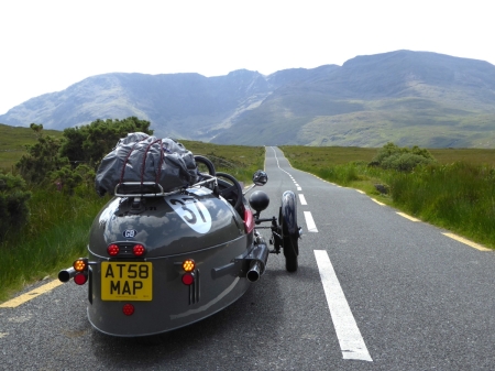 Amazing_Irish_Roads.jpg