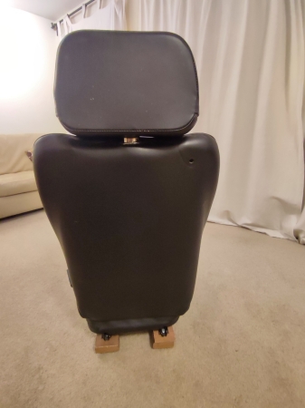 Seat 4.jpg