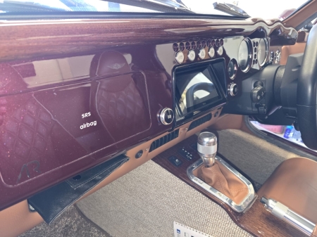 Aero S8 dashboard.jpg