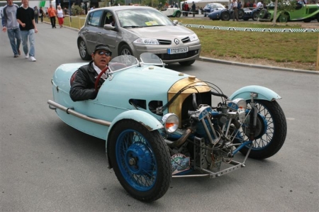 OP3Y5927 (Medium).JPG