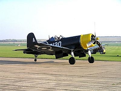 f4u_corsair_827.jpg