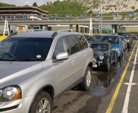 A_Morgan_is_not_the_biggest_car_on_Earth..jpg