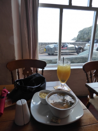 P1000370a.jpg