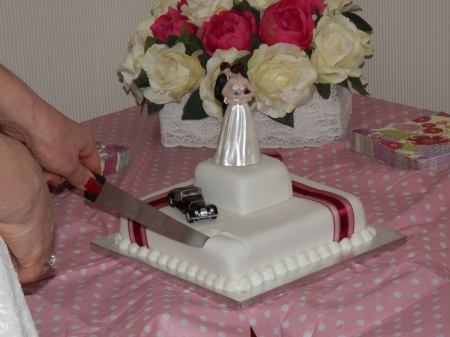 Morgan wedding cake.JPG