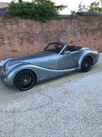 Morgan Aero 8.jpg
