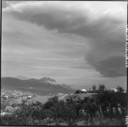 Abruzzo landscape 2008.jpg