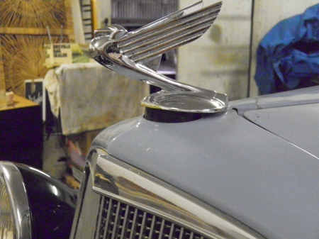 Chevrolet_flying_bird,_chrome_on_solid_brass.1934.jpg