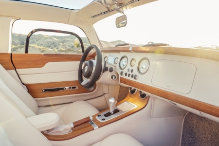 Morgan_Midsummer_Coupé_Location_Interior_020.jpg