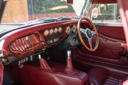 For Sale - 2006 Roadster V6 - Interior photos
